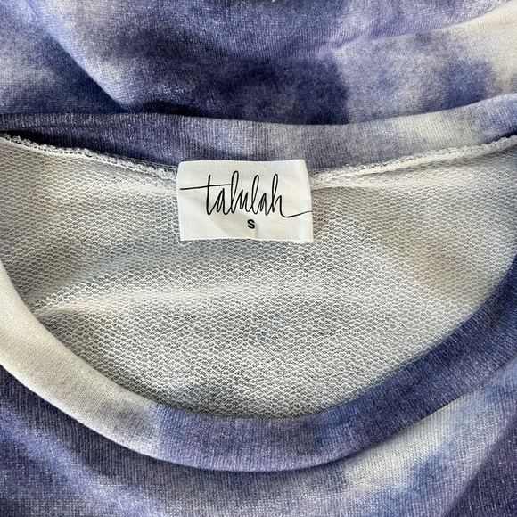 Talulah Blue and White Oversized Relaxed Fit Sweatshirt Size Small - Picture 2 of 6